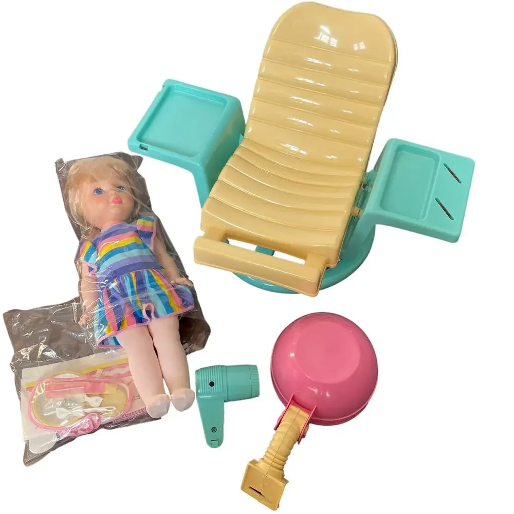 Eegee Goldberger Sue & Her Beauty Salon Too Doll Playset Vtg HTF Open Box READ